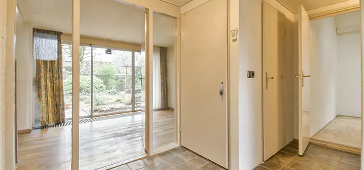 Why Choose Our Pocket Door Experts in Sainte-Catherine, QC?