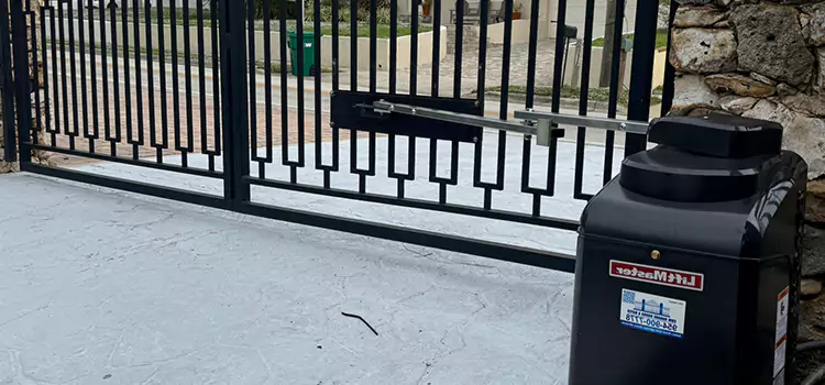 Seamless Installation and Support for Your New Gate in Sainte-Catherine, QC
