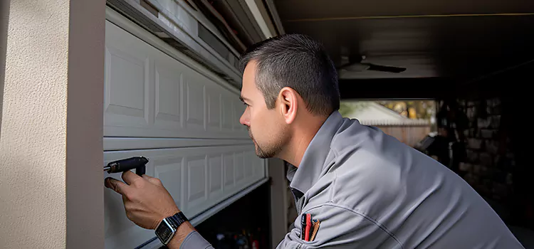 Why Choose Our Weather Stripping Experts in Sainte-Catherine, QC?